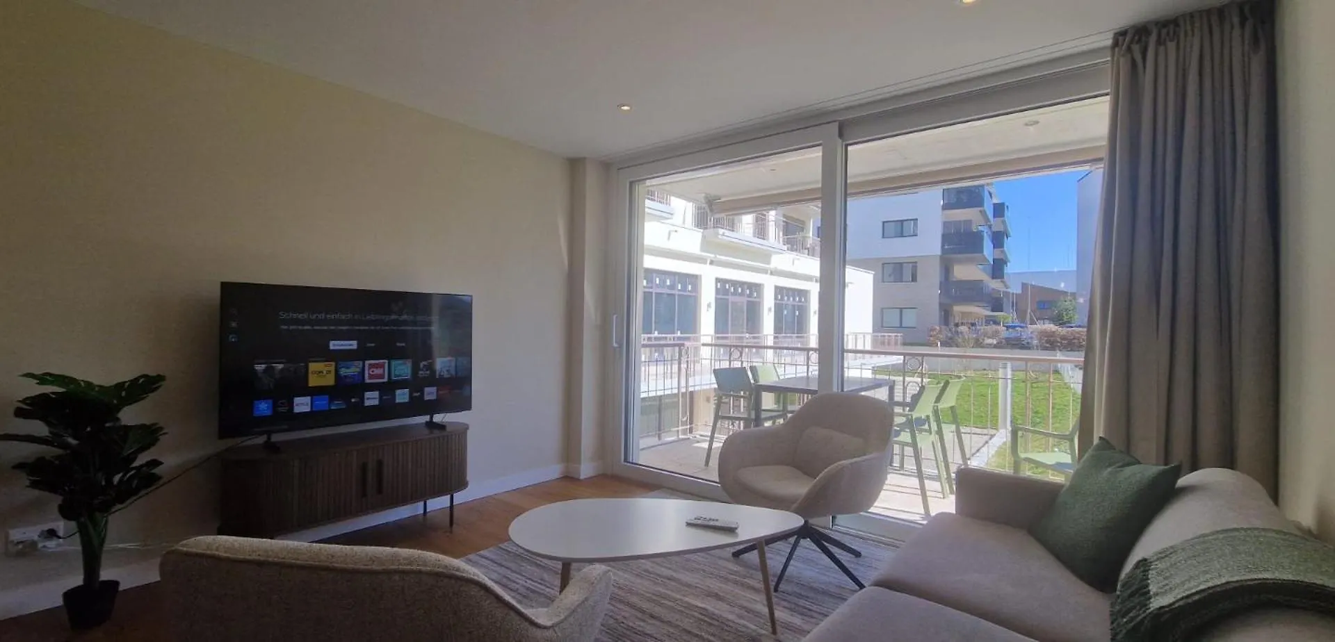 Visionary Hospitality Embrach, Zuerich - Premium Apartments With Free Parking, Washer, Kitchen, Rooftop, Coworking-Space, 15' Airport