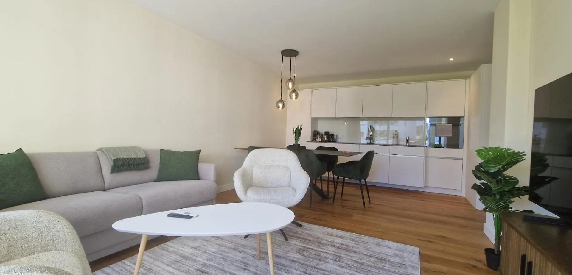 Visionary Hospitality Embrach, Zuerich - Premium Apartments With Free Parking, Washer, Kitchen, Rooftop, Coworking-Space, 15' Airport